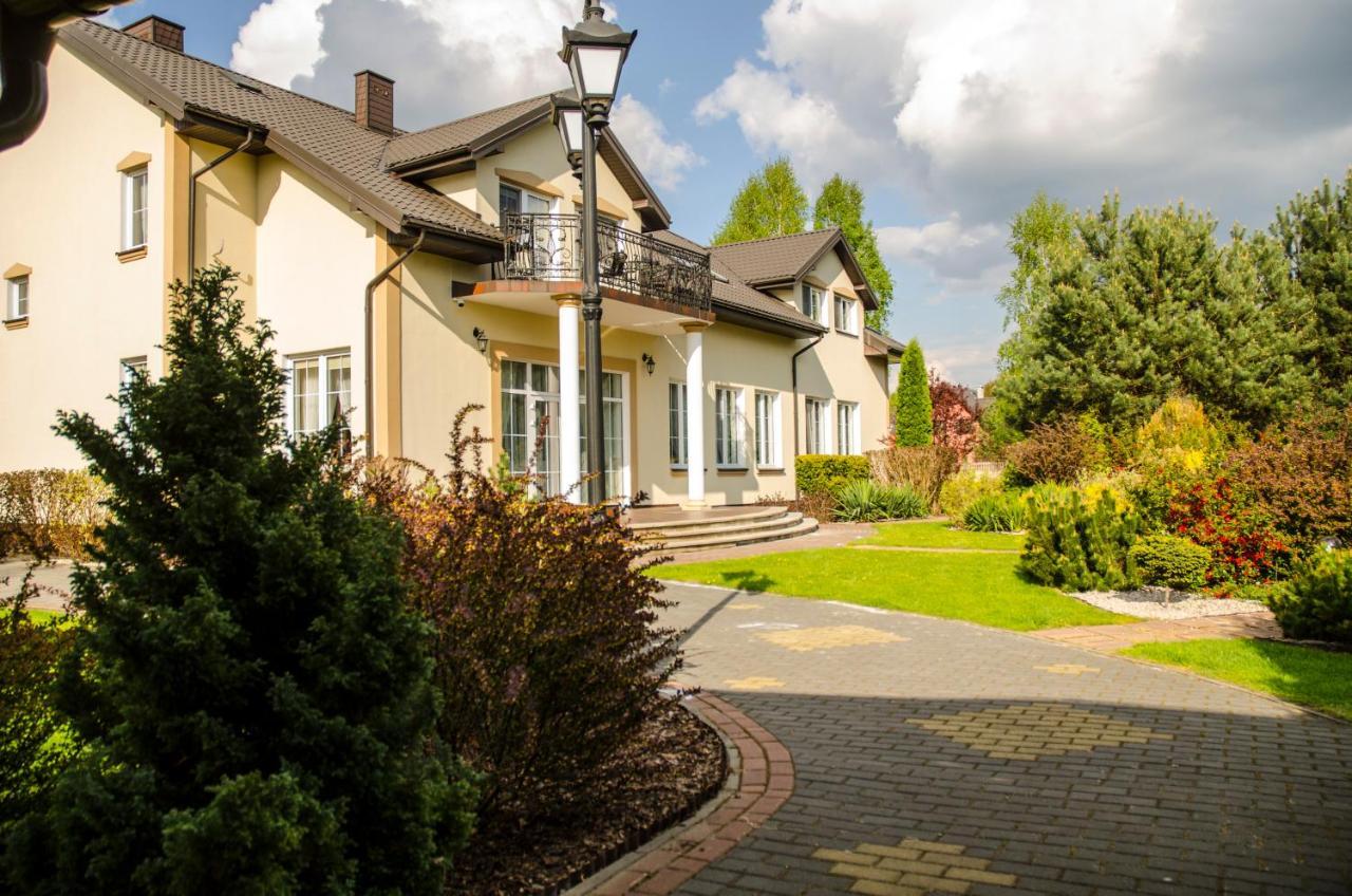 Dworek Jolanta Biała Podlaska Extérieur photo