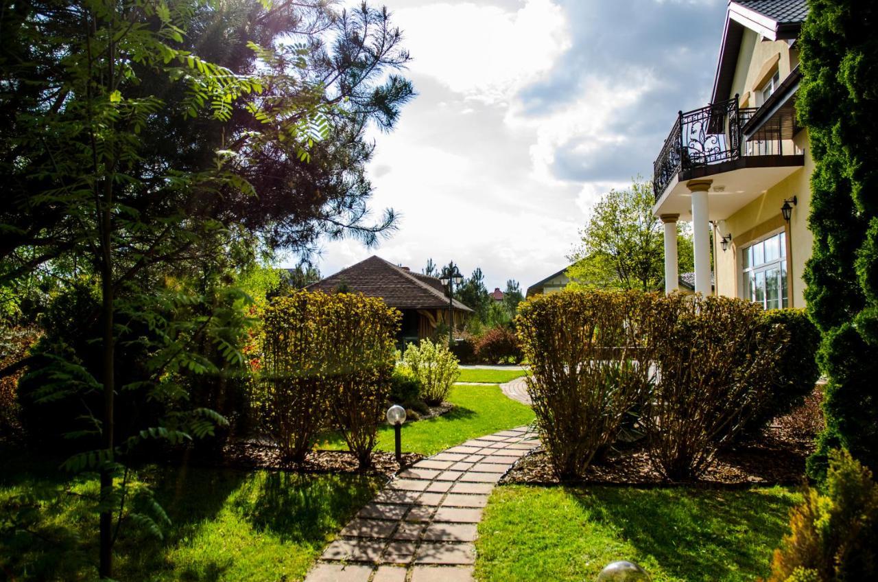 Dworek Jolanta Biała Podlaska Extérieur photo