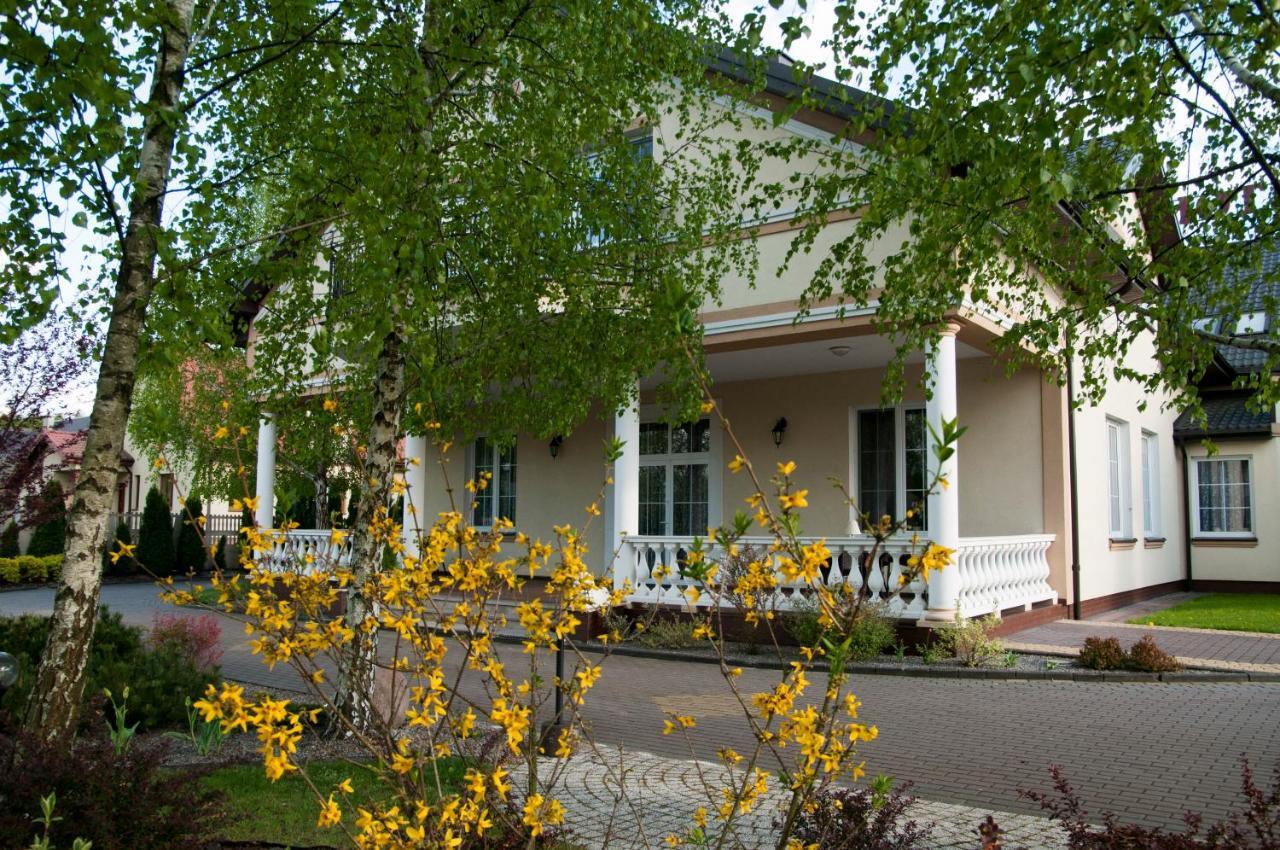 Dworek Jolanta Biała Podlaska Extérieur photo